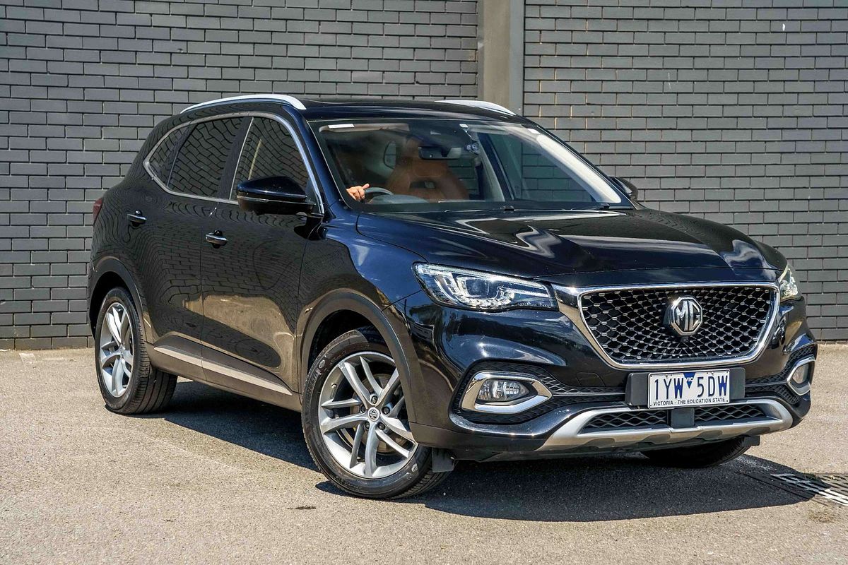 2022 MG HS Essence Anfield Edition SAS23