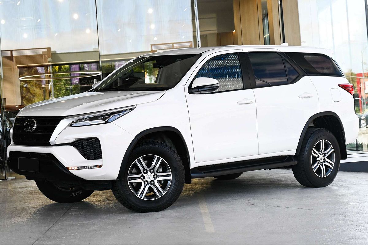 2022 Toyota Fortuner GX GUN156R