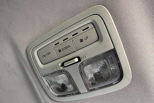 2022 Mitsubishi Pajero Sport GLS QF thumb-8