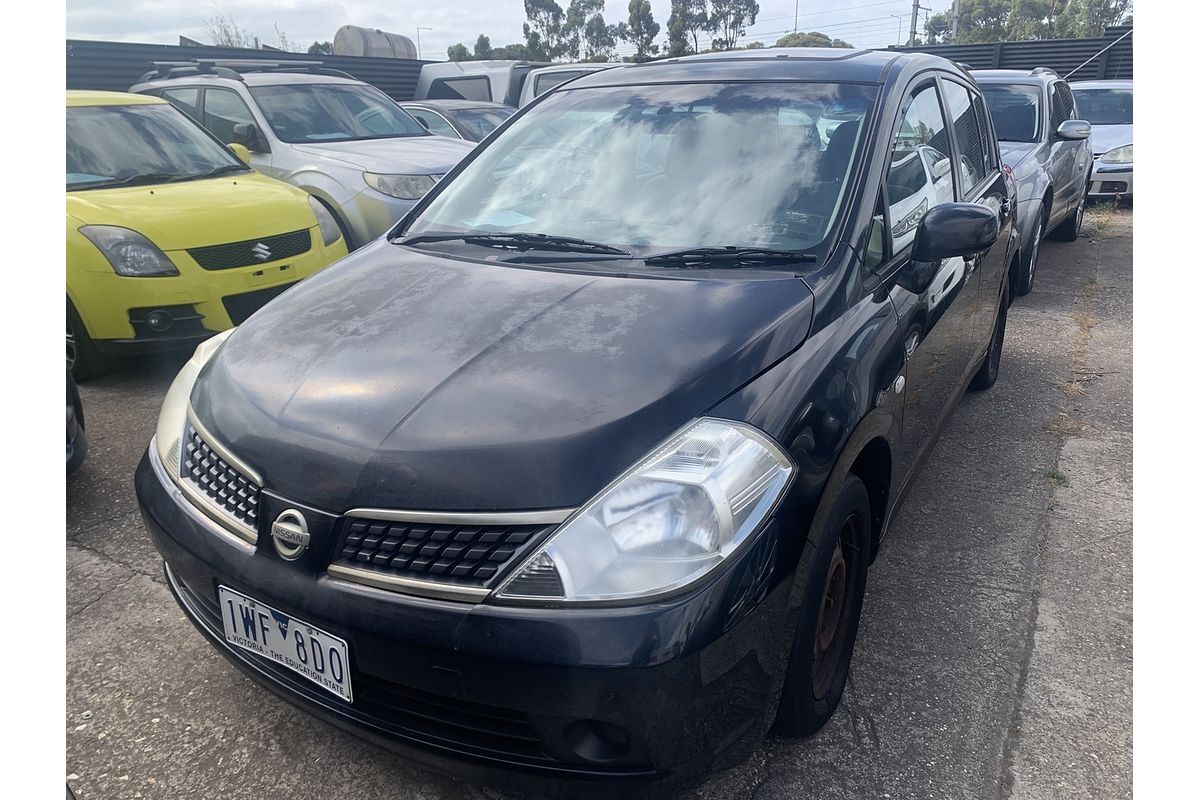 2009 Nissan Tiida ST C11