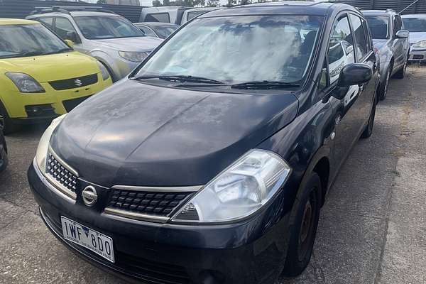 2009 Nissan Tiida ST C11