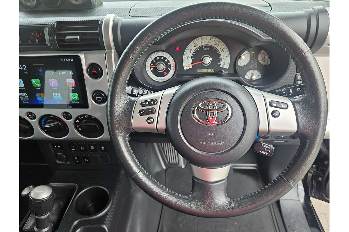 2012 Toyota FJ Cruiser GSJ15R