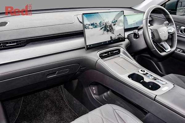 2026 Chery Tiggo 8 Super Hybrid Urban T31 thumb-5