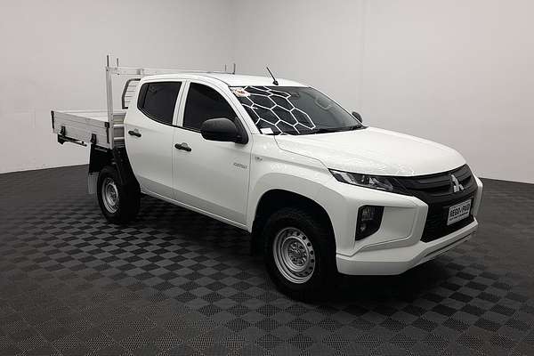 2022 Mitsubishi Triton GLX MR 4X4