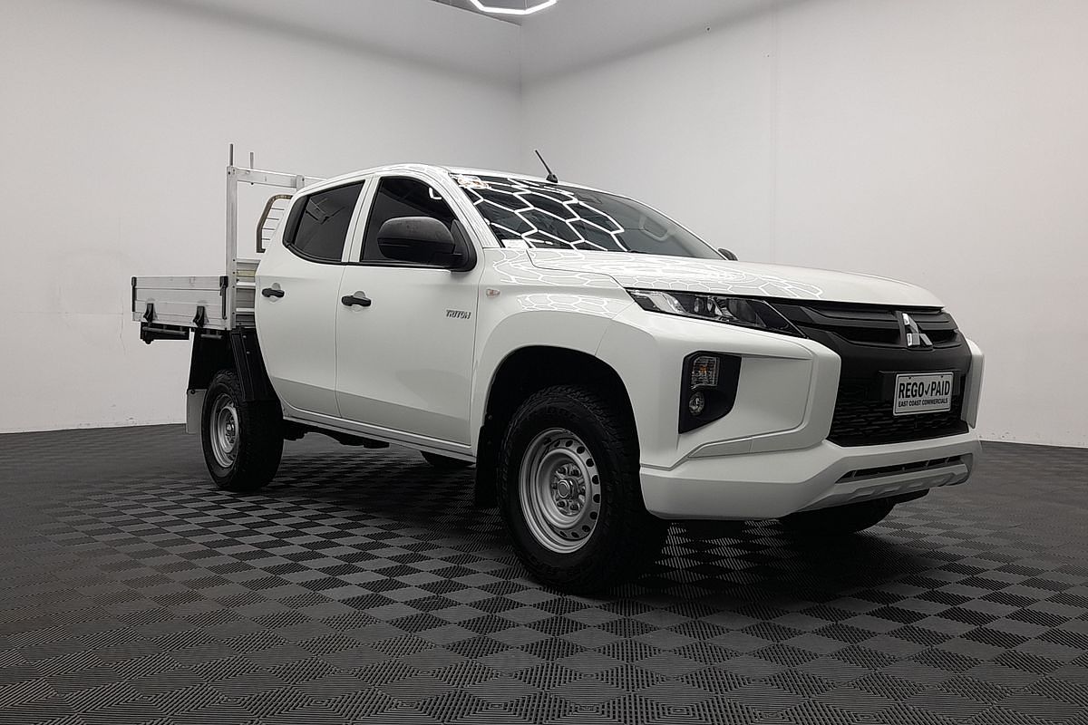 2022 Mitsubishi Triton GLX MR 4X4