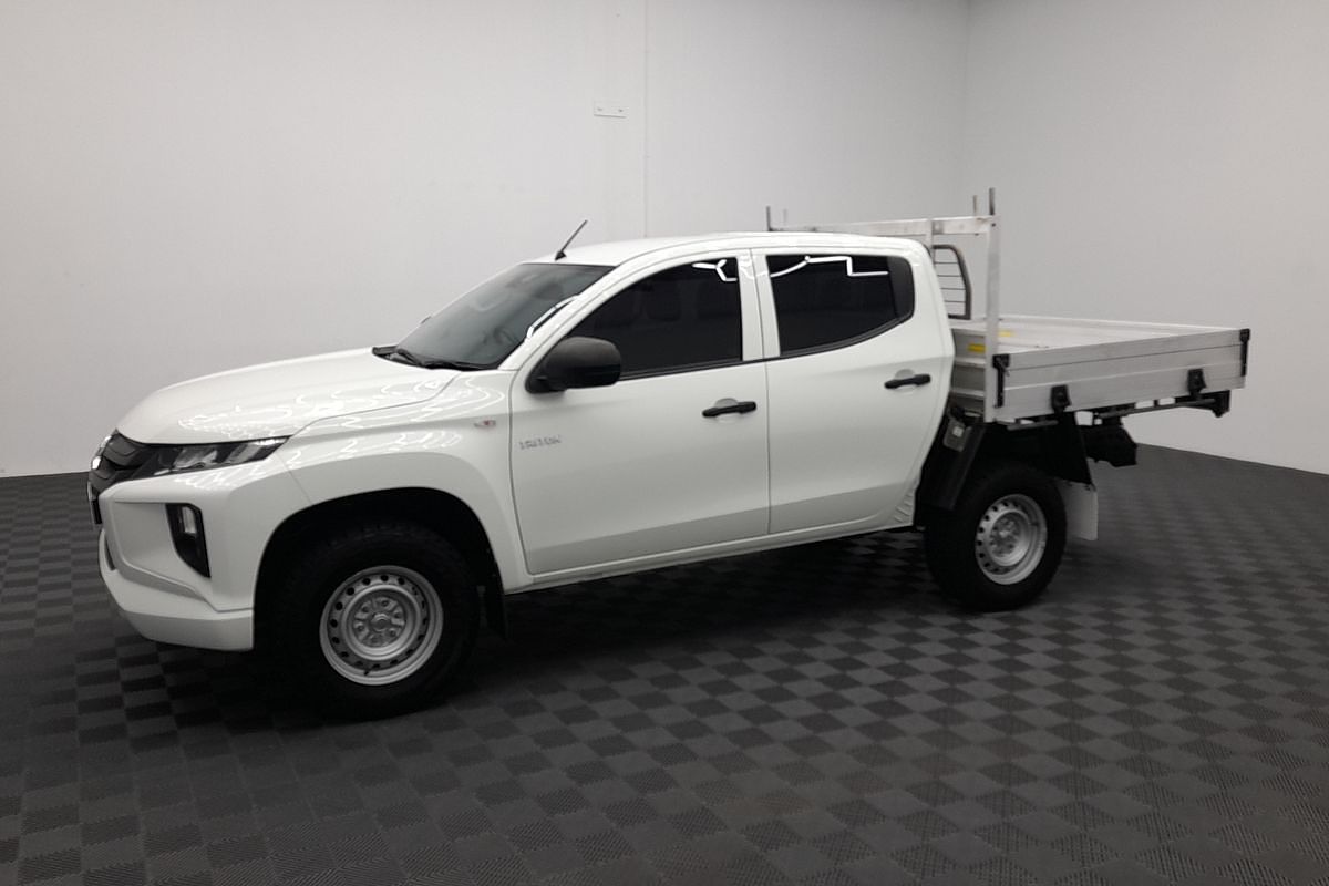 2022 Mitsubishi Triton GLX MR 4X4