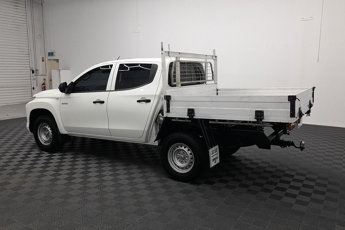 2022 Mitsubishi Triton GLX MR 4X4