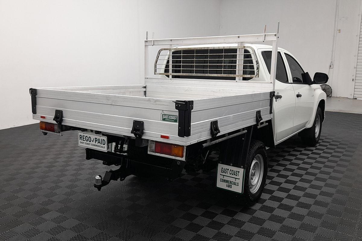2022 Mitsubishi Triton GLX MR 4X4