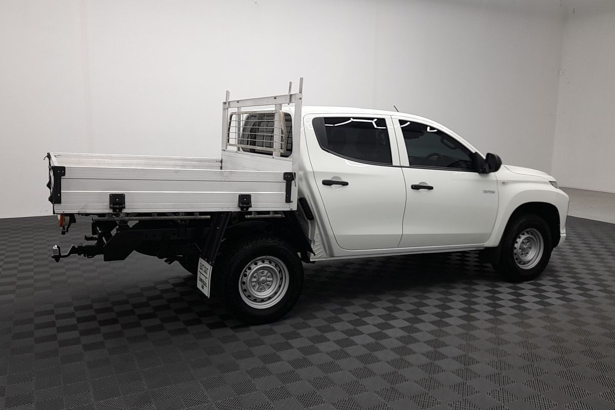 2022 Mitsubishi Triton GLX MR 4X4