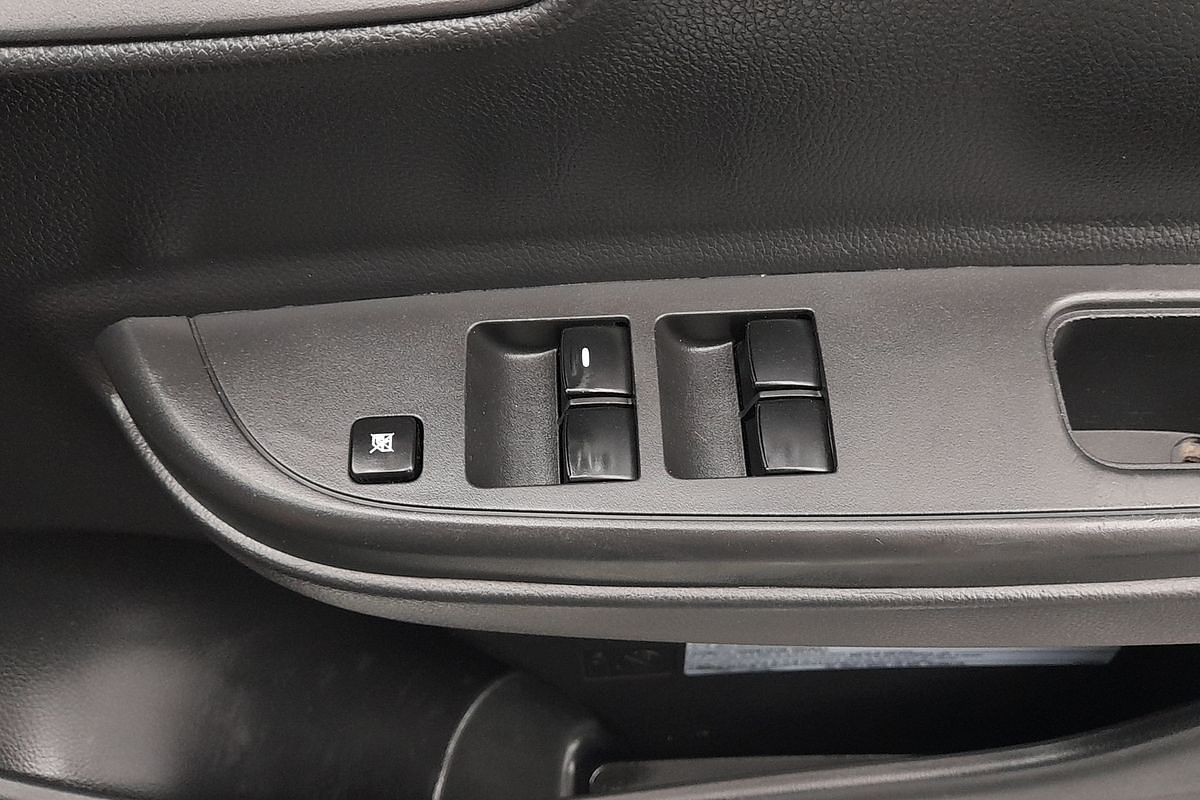 2022 Mitsubishi Triton GLX MR 4X4