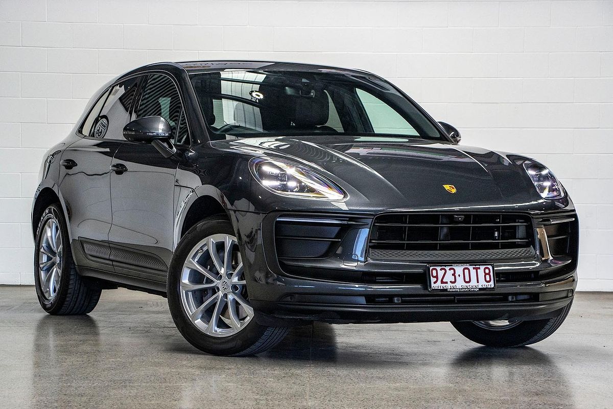 2023 Porsche Macan T 95B