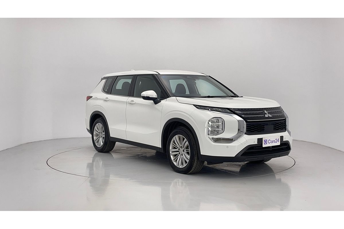 2024 Mitsubishi Outlander ES ZM