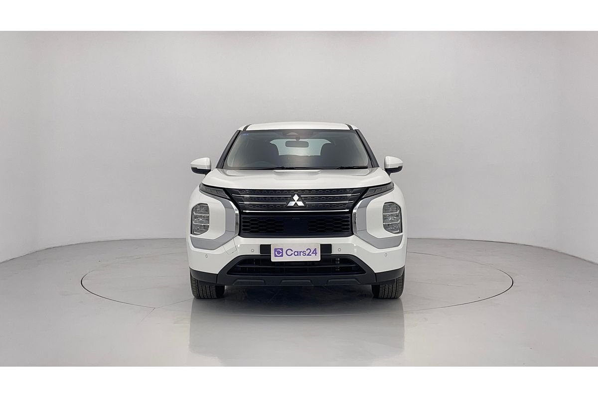 2024 Mitsubishi Outlander ES ZM