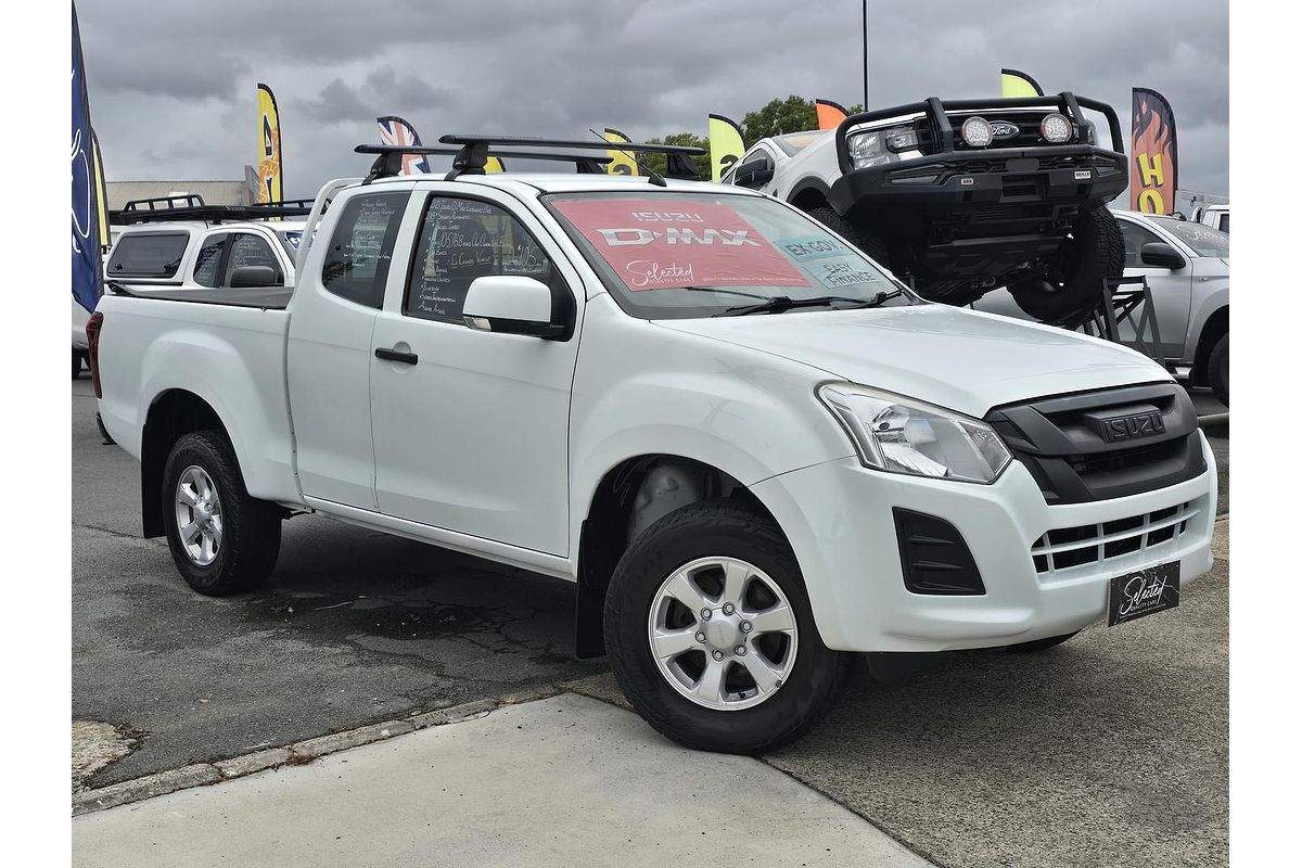 2018 Isuzu D-MAX SX High Ride Rear Wheel Drive