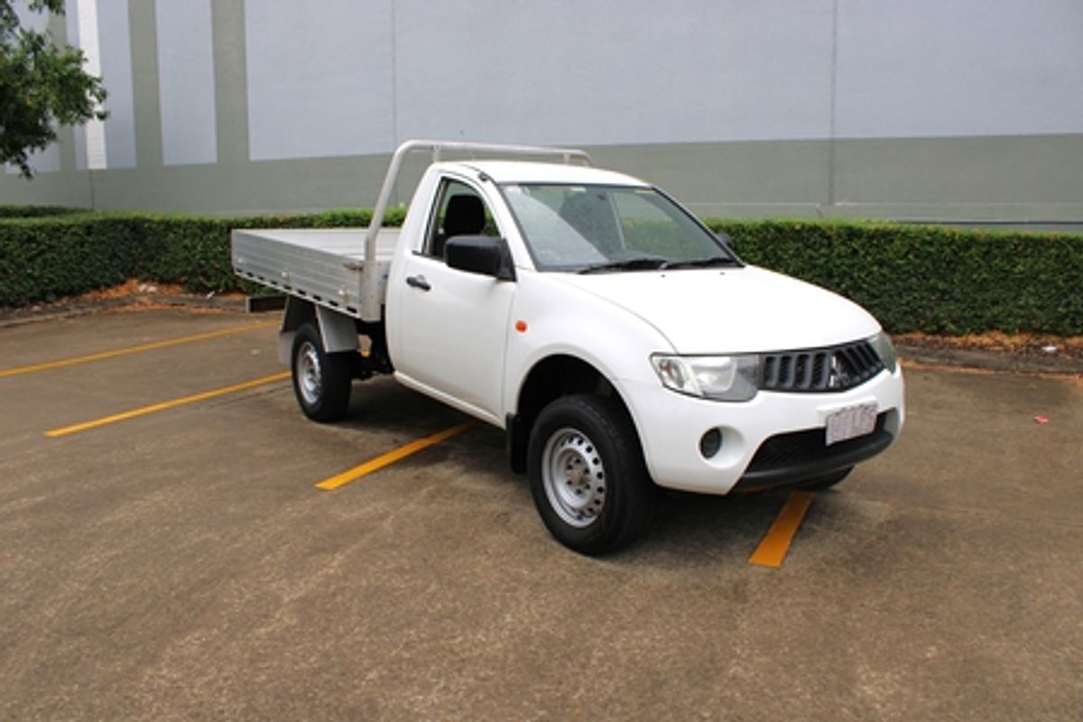 2009 Mitsubishi Triton GLX ML Rear Wheel Drive