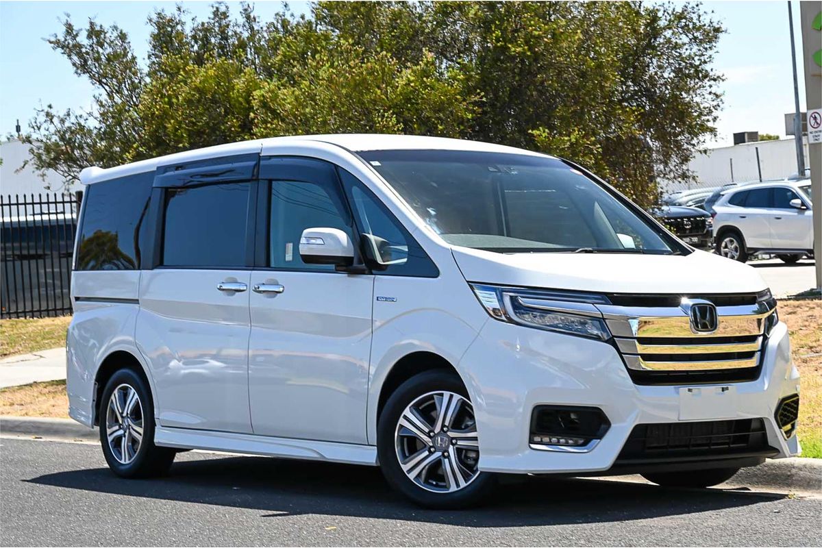 2018 Honda Step Wagon Spada Hybrid G EX Honda Sensing RP5
