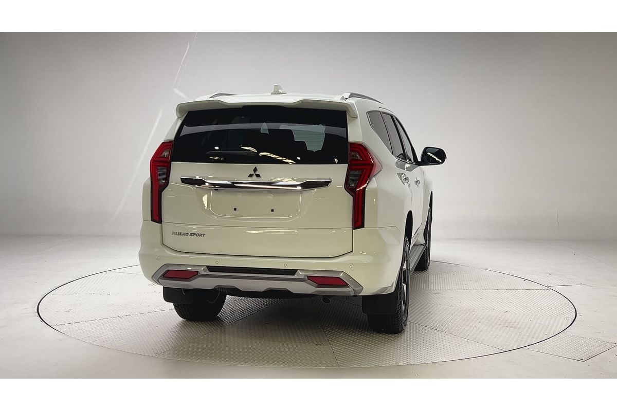 2024 Mitsubishi Pajero Sport GLS QG