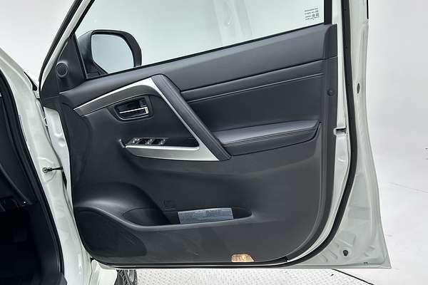 2024 Mitsubishi Pajero Sport GLS QG thumb-18