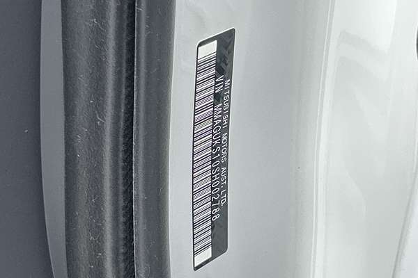 2024 Mitsubishi Pajero Sport GLS QG thumb-23