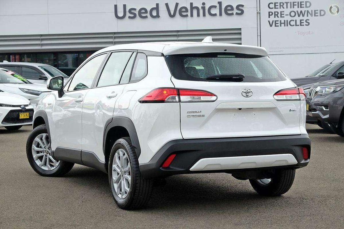 2024 Toyota Corolla Cross GX MXGH10R
