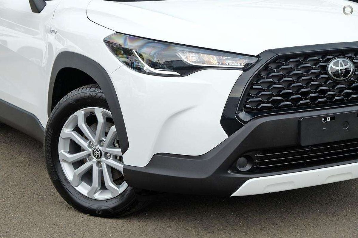 2024 Toyota Corolla Cross GX MXGH10R
