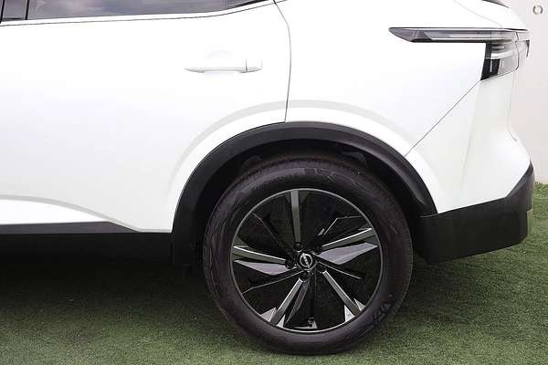 2025 Nissan QASHQAI Ti J12