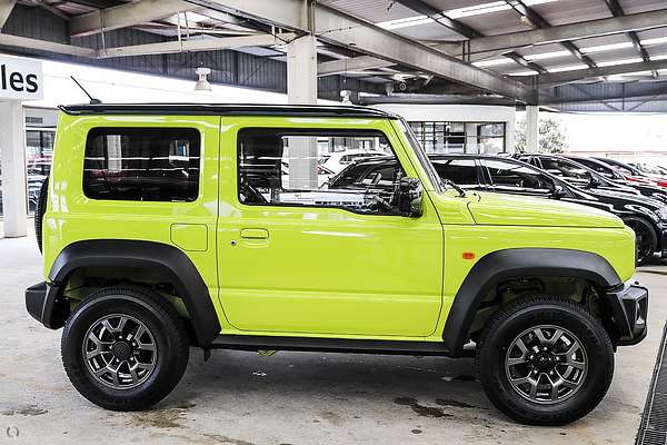 2025 Suzuki Jimny GLX GJ
