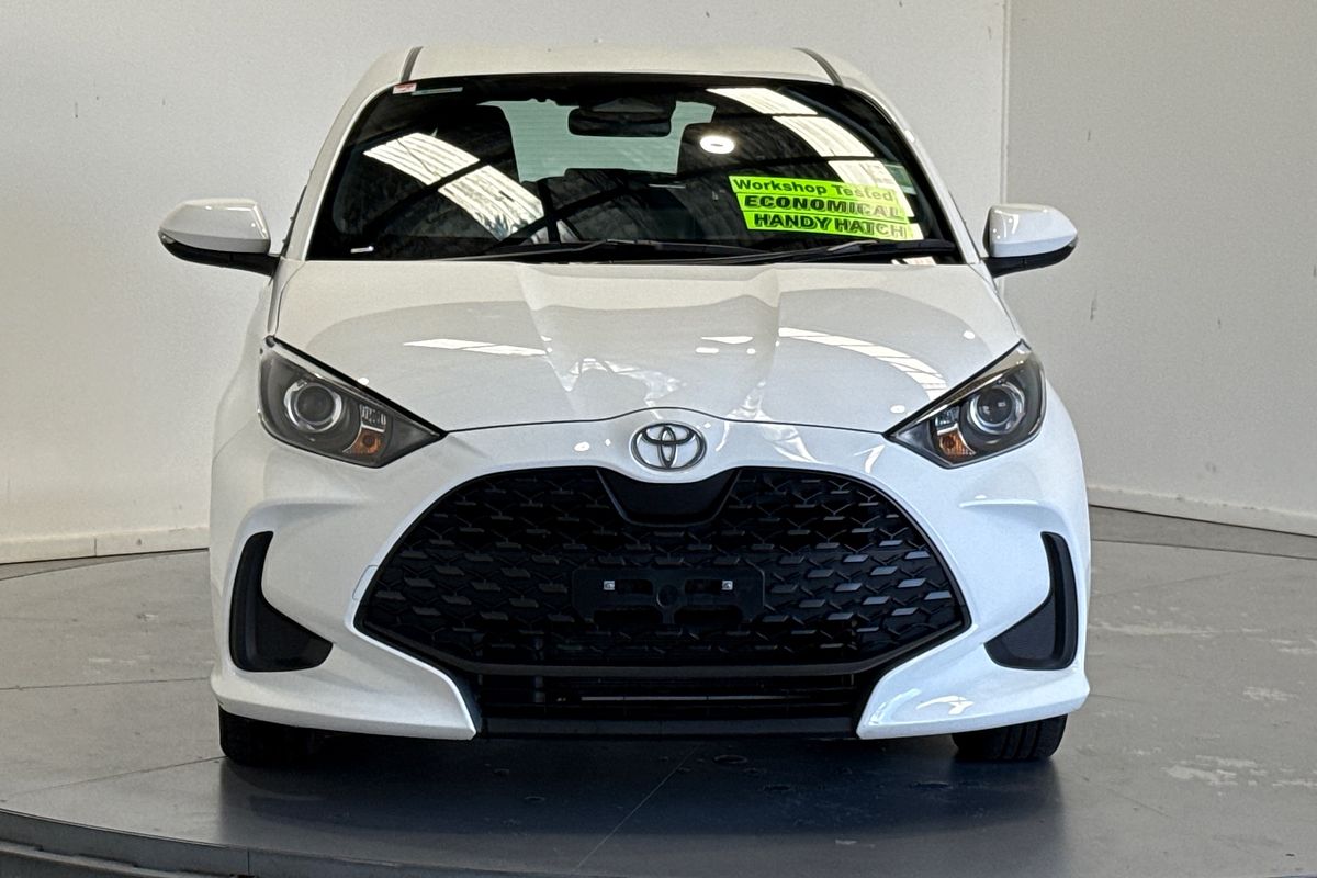 2024 Toyota Yaris Ascent Sport MXPA10R