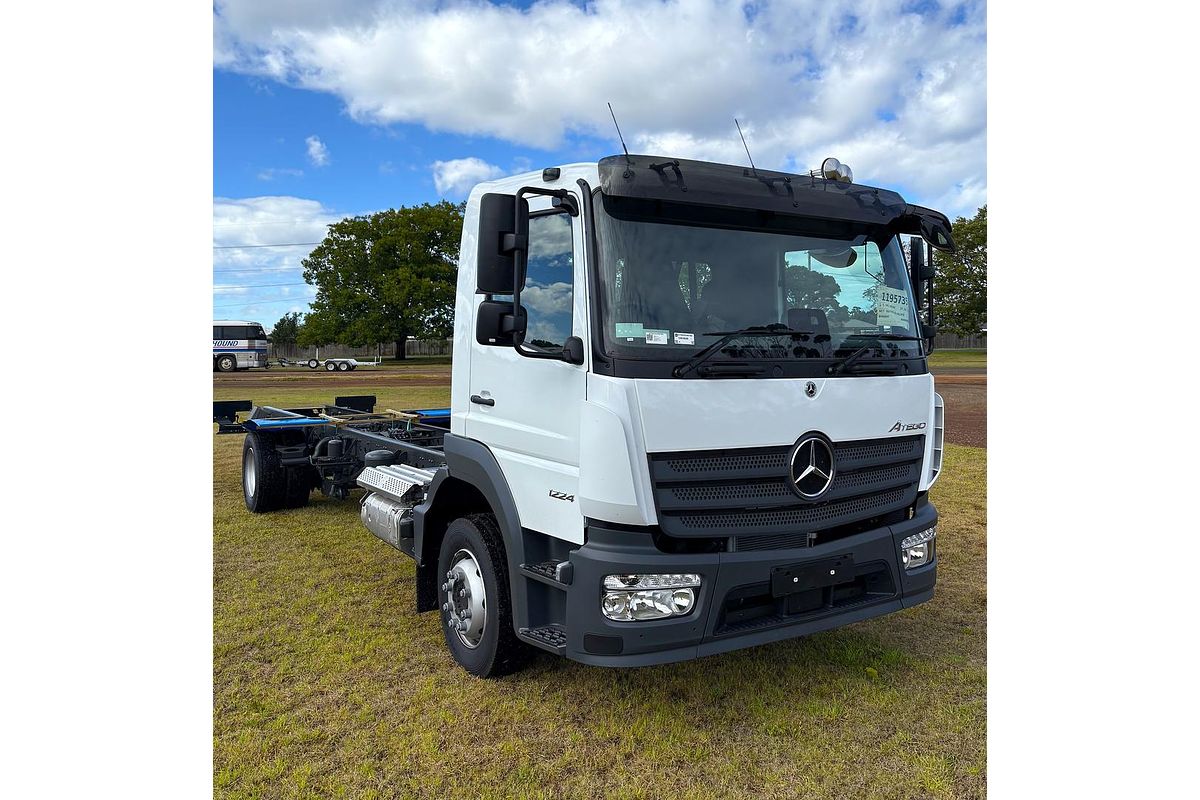 2025 Mercedes-Benz Atego 1224