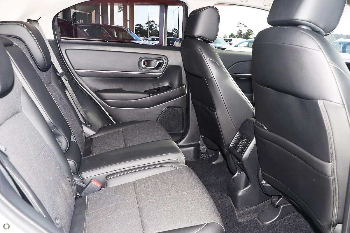 2024 Honda HR-V e:HEV L