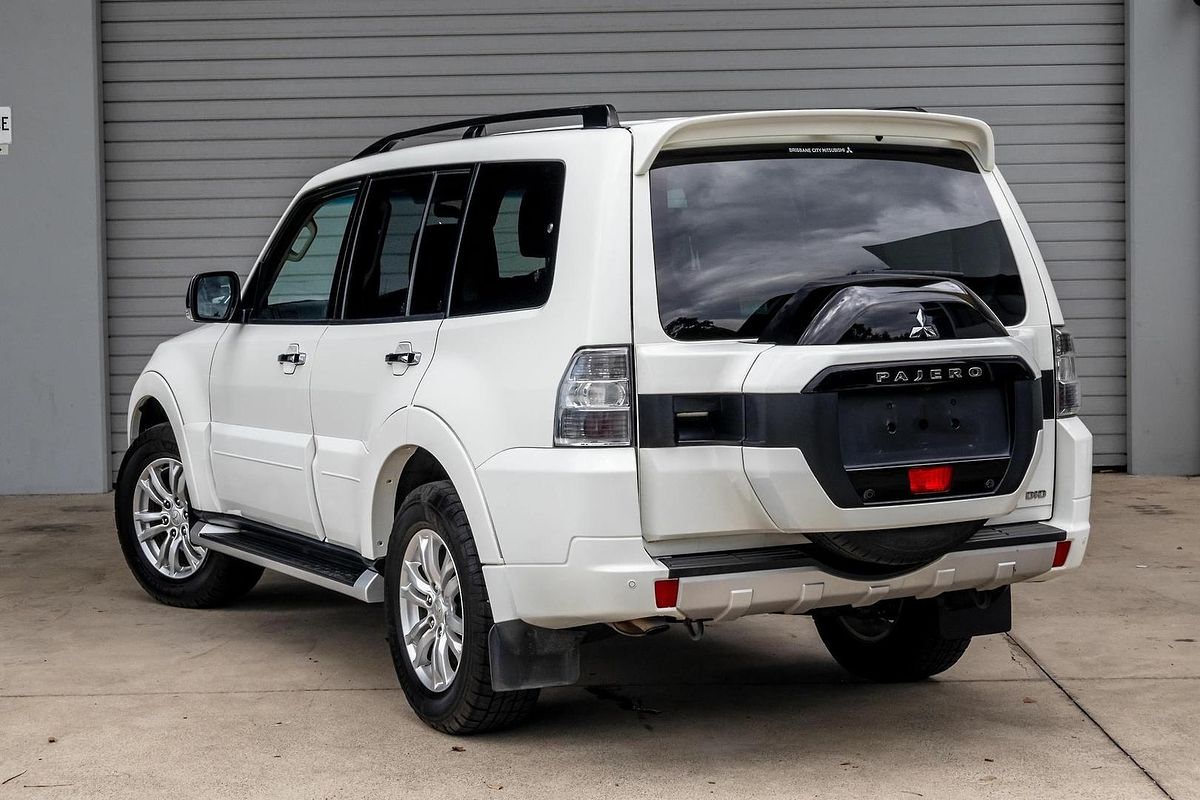 2016 Mitsubishi Pajero GLS NX
