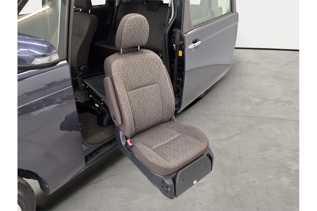 2015 Toyota Spade Welcab