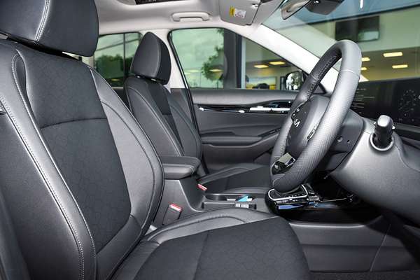 2026 Kia Seltos GT-Line SP2 PE thumb-9