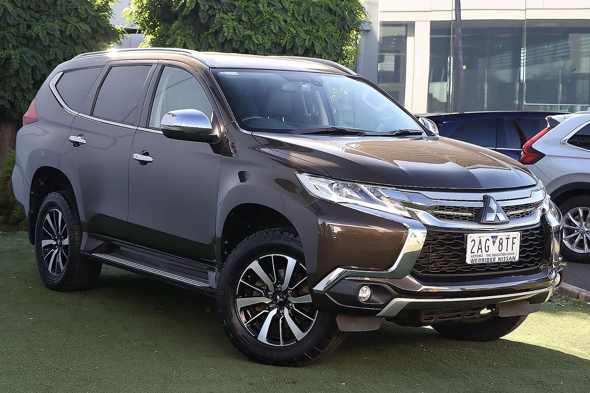2017 Mitsubishi Pajero Sport GLS QE