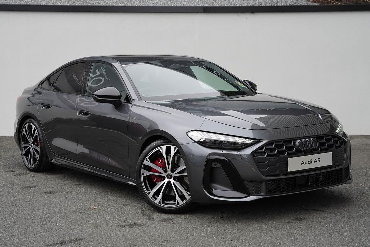 2025 Audi A5 e-hybrid S-Line B10