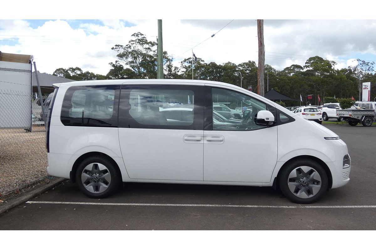 2024 Hyundai STARIA US4.V2