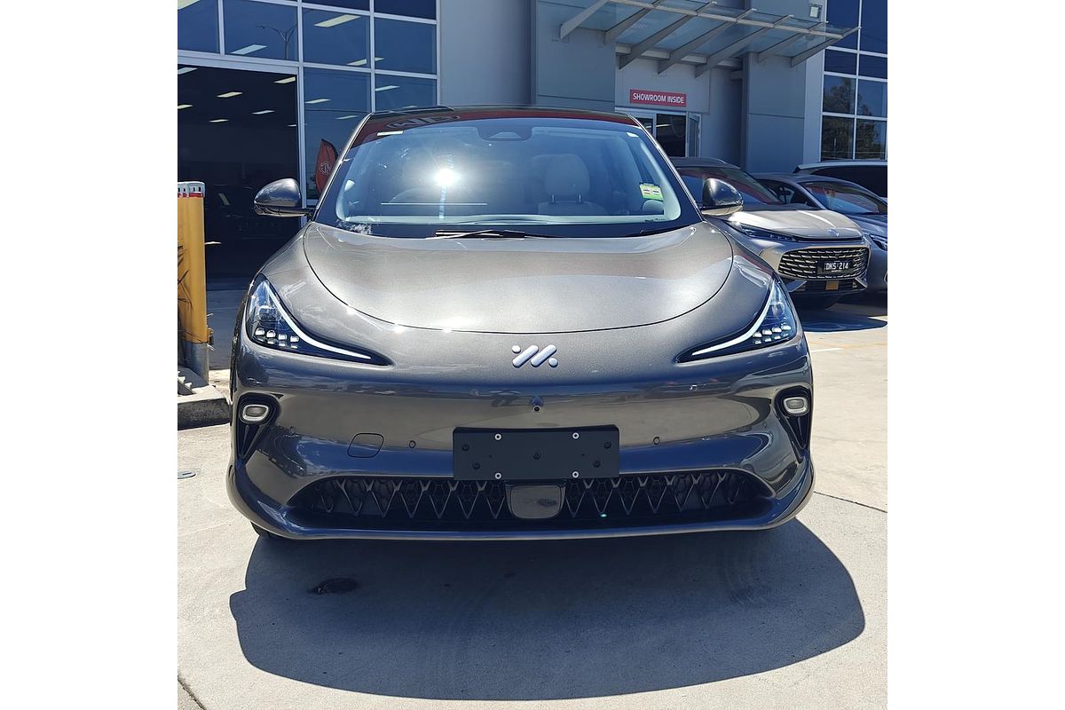 2025 MG IM6 Platinum S12L