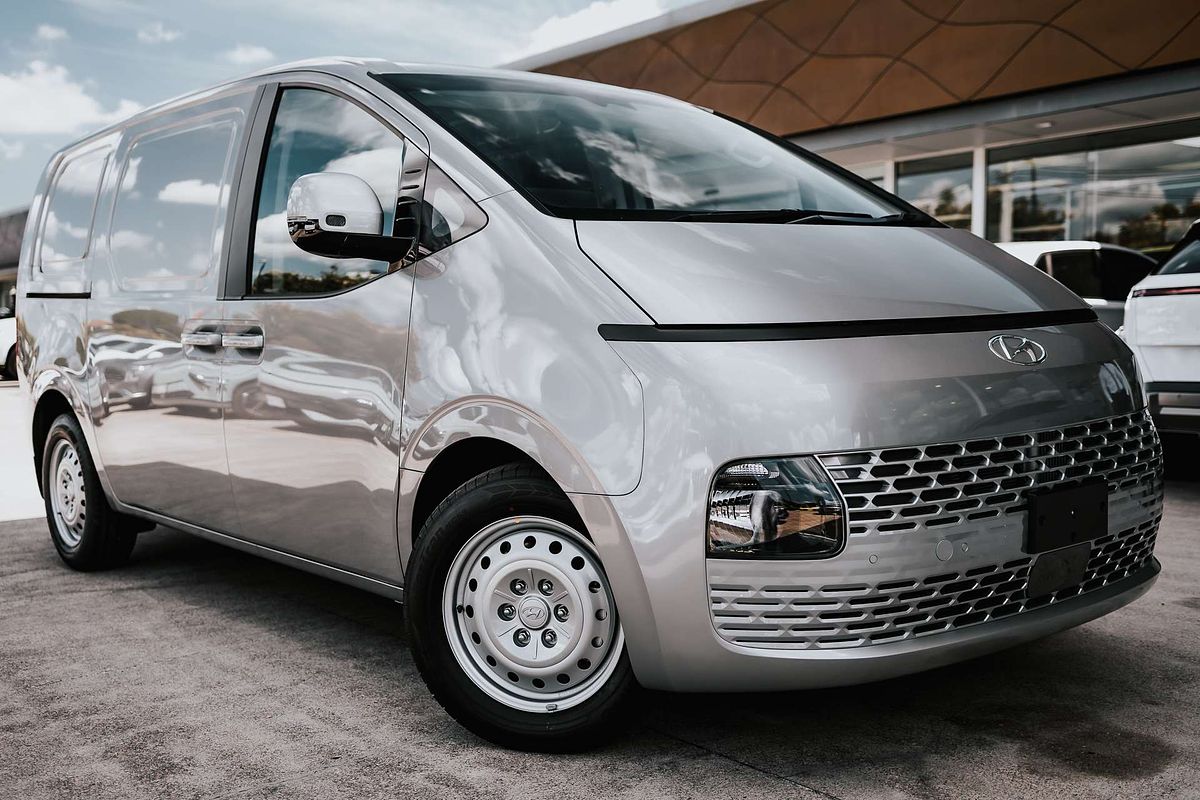2025 Hyundai STARIA LOAD  US4.V3