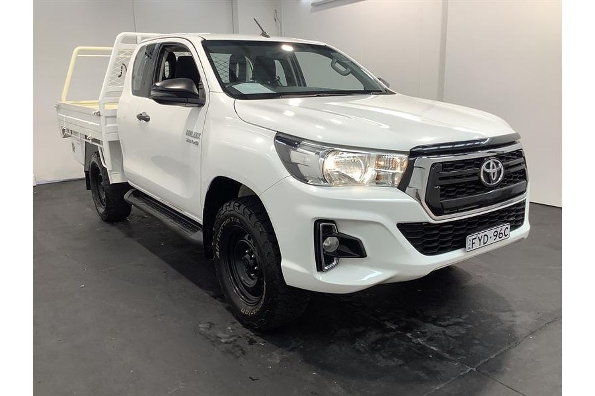 2018 Toyota Hilux SR GUN126R 4X4