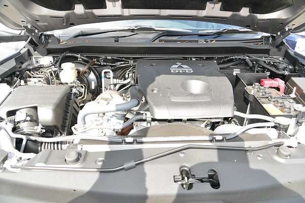 2024 Mitsubishi Pajero Sport GLS QG thumb-7