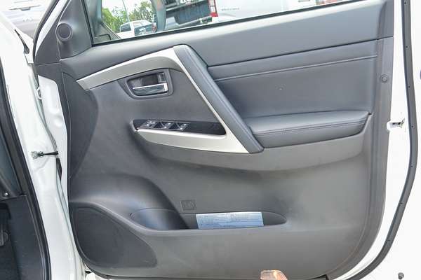 2025 Mitsubishi Pajero Sport GLS QG thumb-15