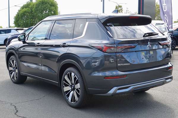 2025 Mitsubishi Outlander Exceed ZM thumb-5