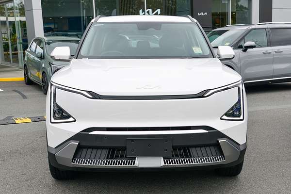 2025 Kia EV5 Air Long Range OVc thumb-2
