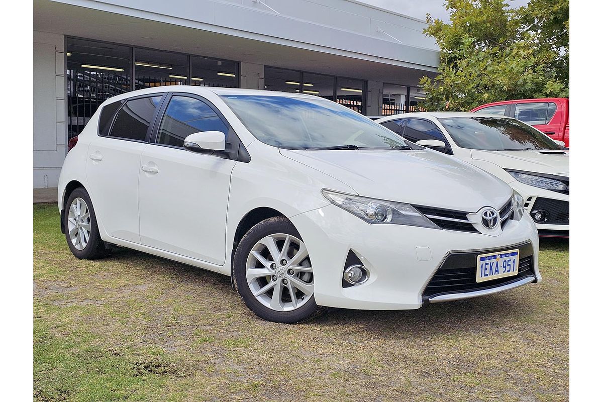 2013 Toyota Corolla Ascent Sport ZRE182R