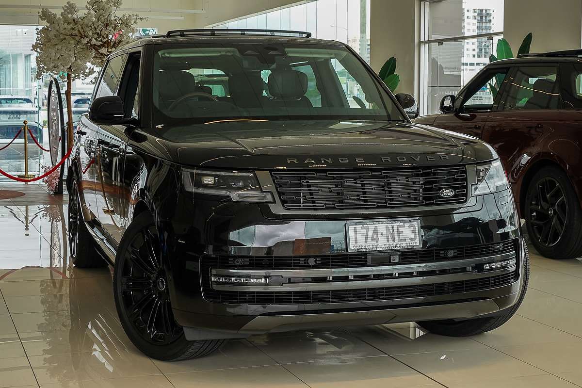 2025 Land Rover Range Rover P530 Autobiography L460 LWB