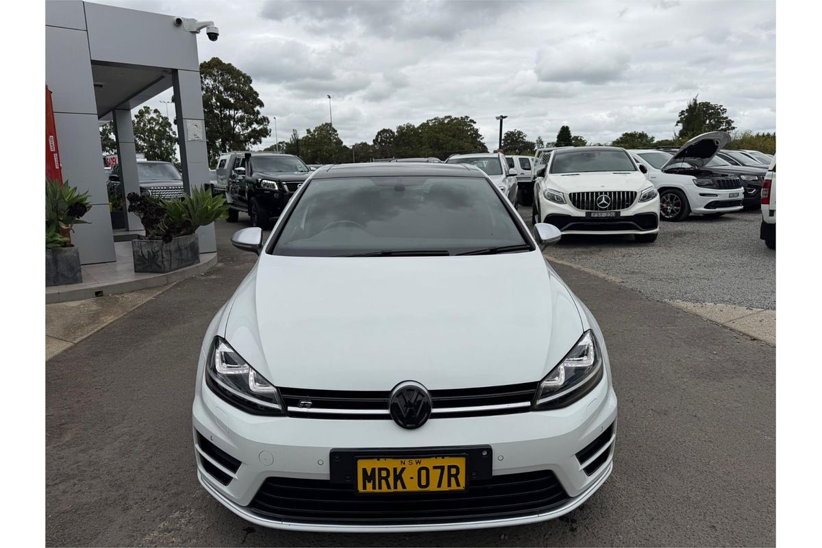 2016 Volkswagen Golf R 7