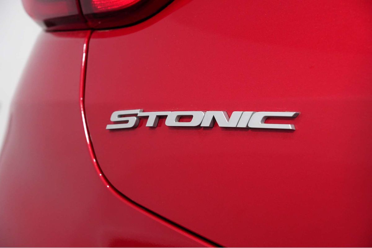 2022 Kia Stonic S YB