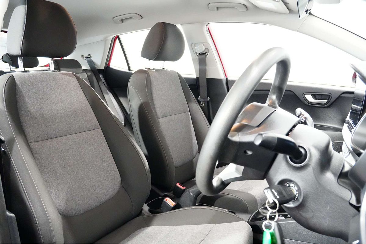 2022 Kia Stonic S YB