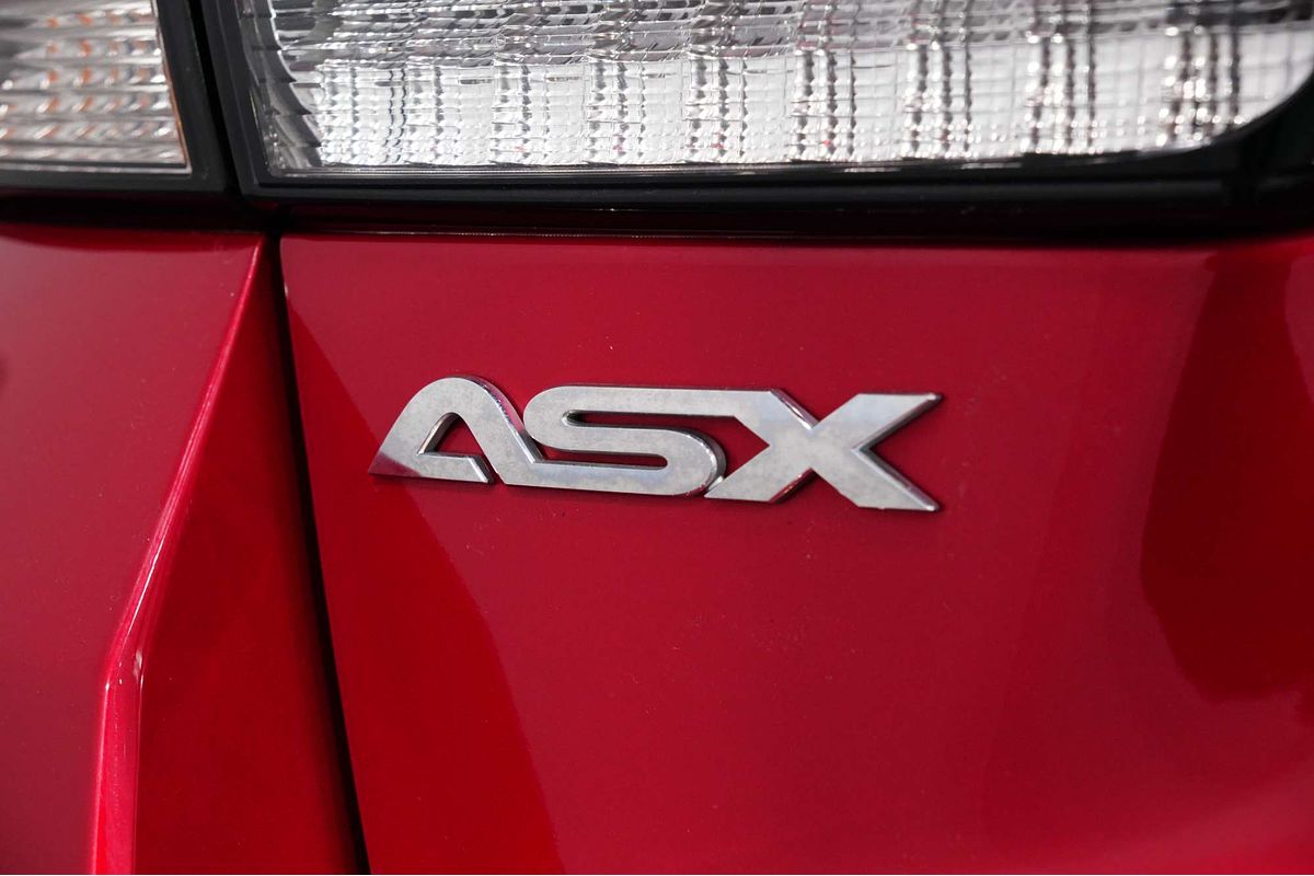2019 Mitsubishi ASX ES XC