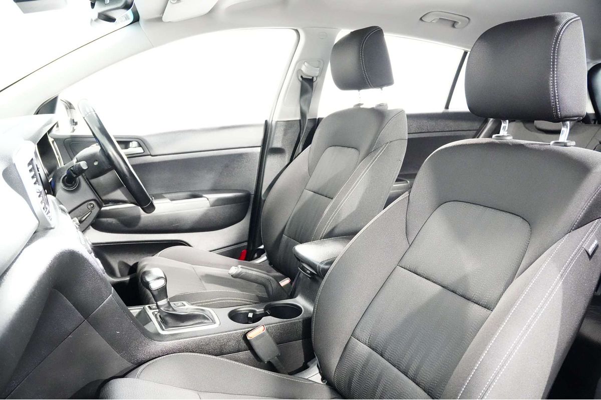 2020 Kia Sportage S QL